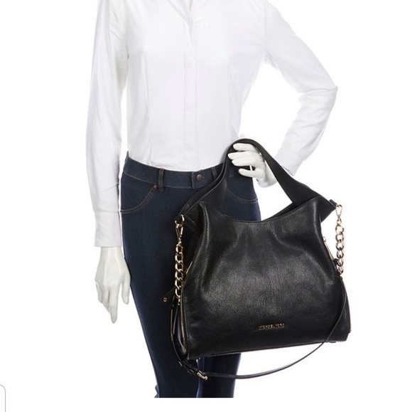 Michael Kors Devon Large Shoulder Tote - Picture 2 of 8